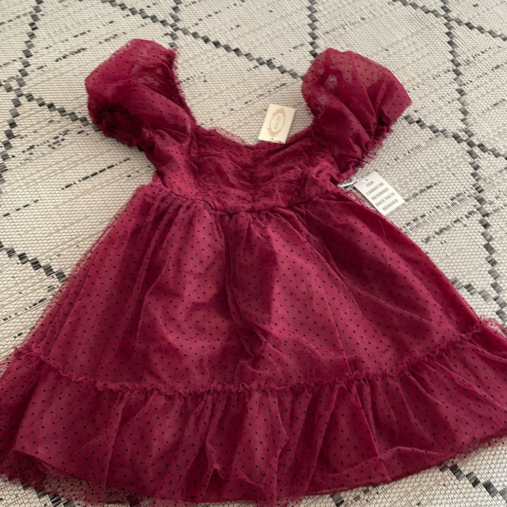 NWT. Mía joy women’s puffy dress